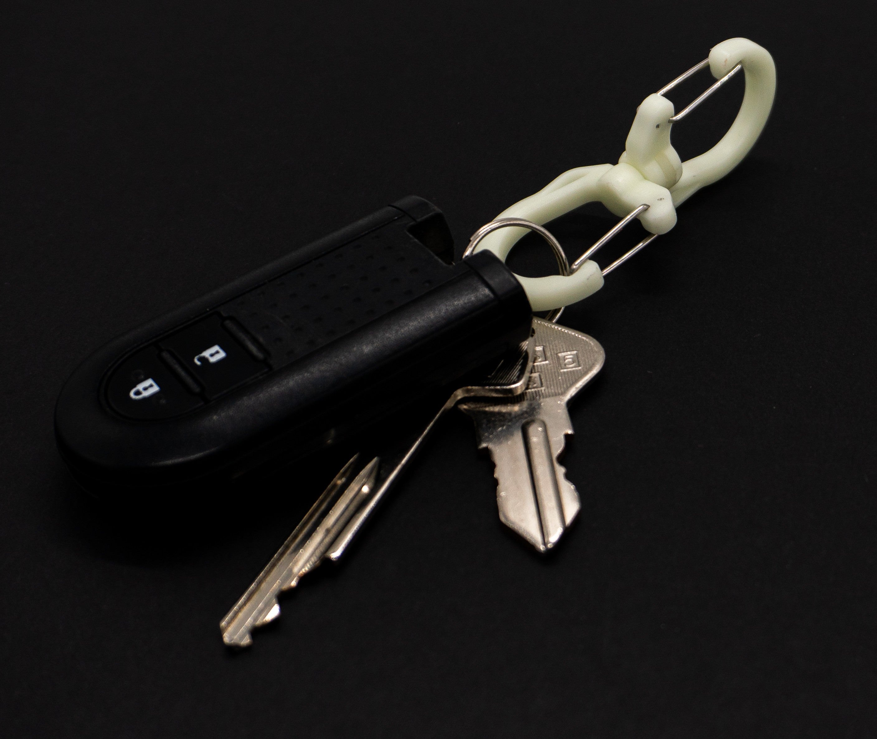 SAFETYGLO W CARABINER GLOW IN THE DARK – Tsugiki
